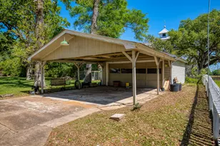 235 Hickory St, New Ulm, TX 78950 - Photo 41