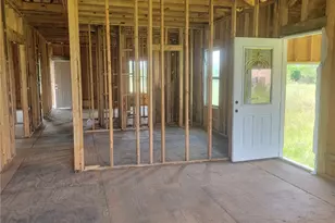 127 Rd 5132, Cleveland, TX 77327 - Photo 13