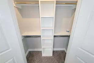 216 W Live Oak St, Angleton, TX 77515 - Photo 31