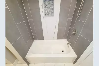 216 W Live Oak Street, Angleton, TX 77515 - Photo 29