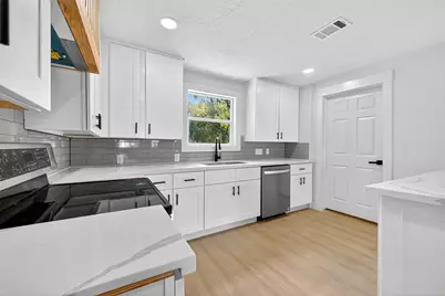 5326 Dewberry Street, Houston, TX 77021 - Photo 11