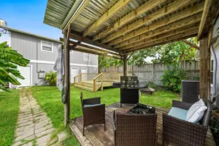 3330 Ave O 1/2, Galveston, TX 77550 - Photo 17