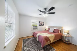 3330 Ave O 1/2, Galveston, TX 77550 - Photo 27