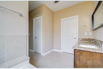 406 Elm Lake Drive, Houston, TX 77336 - Photo 21