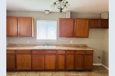 2112 Houston Street #2114, Orange, TX 77630 - Photo 3