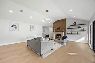 6143 Ella Lee Ln, Houston, TX 77057 - Photo 7