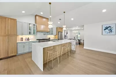 6143 Ella Lee Lane, Houston, TX 77057 - Photo 9