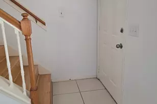 7575 Cambridge St, Houston, TX 77054 - Photo 11