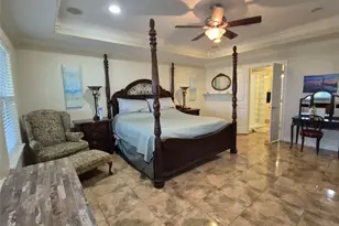 1022 Ave A 1/2, Dickinson, TX 77539 - Photo 21