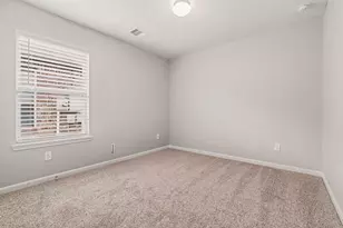 1136 Littleton Ct, Conroe, TX 77304 - Photo 11
