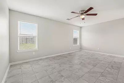 1136 Littleton Court, Conroe, TX 77304 - Photo 9