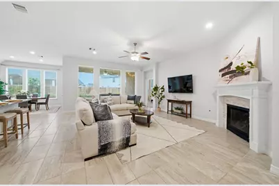 14051 Dunsmore Landing Drive, Houston, TX 77059 - Photo 5