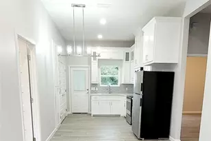1502 Charles St, Mission, TX 78572 - Photo 5