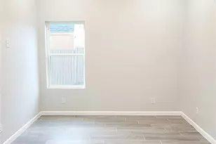 1502 Charles St, Mission, TX 78572 - Photo 9