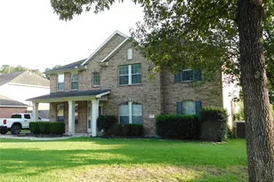 1703 Summergate Dr, Conroe, TX 77304 - Photo 1