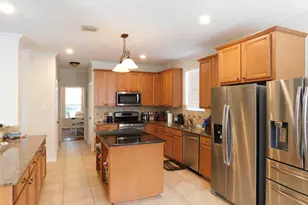 1703 Summergate Dr, Conroe, TX 77304 - Photo 5