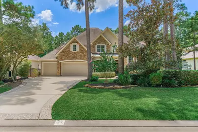 94 E Bracebridge Circle, The Woodlands, TX 77382 - Photo 1