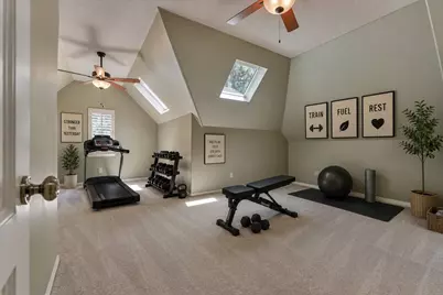 94 E Bracebridge Circle, The Woodlands, TX 77382 - Photo 39