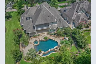 94 E Bracebridge Circle, The Woodlands, TX 77382 - Photo 47