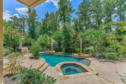 94 E Bracebridge Circle, The Woodlands, TX 77382 - Photo 43