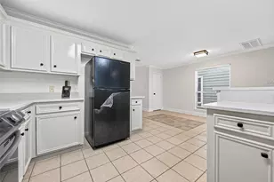 4613 Knoxville St, Houston, TX 77051 - Photo 11