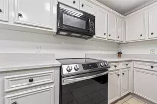 4613 Knoxville St, Houston, TX 77051 - Photo 3