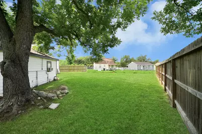 7003 Darien Street, Houston, TX 77028 - Photo 37