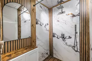 7810 Nairn St, Houston, TX 77074 - Photo 45