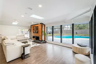 7810 Nairn St, Houston, TX 77074 - Photo 17