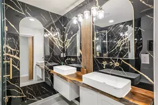 7810 Nairn St, Houston, TX 77074 - Photo 27