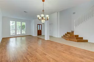 16464 Beewood Glen Dr, Sugar Land, TX 77498 - Photo 9
