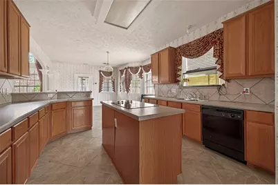 13918 Whispertrail Court, Houston, TX 77014 - Photo 17