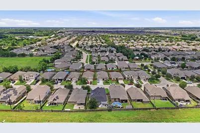 4310 Bearberry Avenue, Baytown, TX 77521 - Photo 43