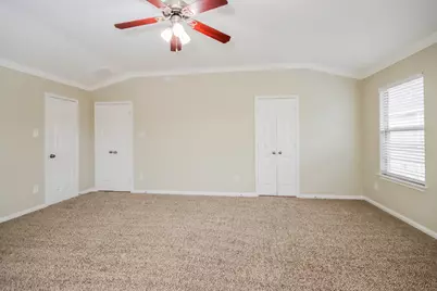 9410 Mustang Park Court, Humble, TX 77396 - Photo 9