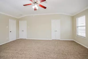 9410 Mustang Park Ct, Humble, TX 77396 - Photo 9