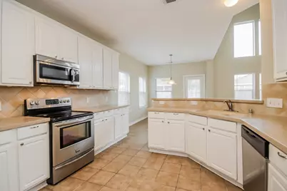 9410 Mustang Park Court, Humble, TX 77396 - Photo 7