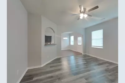 17142 Common Point Drive, Houston, TX 77090 - Photo 3