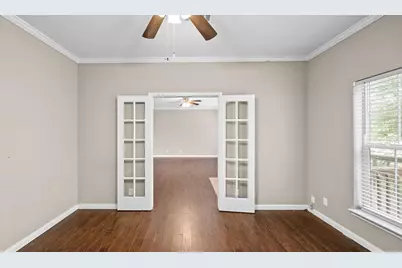 4819 Mallow Street, Houston, TX 77033 - Photo 23