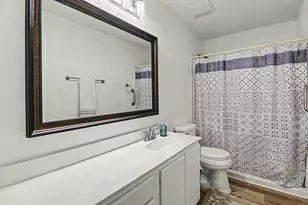 5323 Cilantro Ln, Baytown, TX 77521 - Photo 13