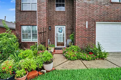 5323 Cilantro Lane, Baytown, TX 77521 - Photo 3