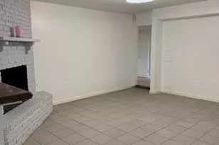 8827 Rowan Ln Ln, Houston, TX 77036 - Photo 3