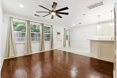 78 N Camellia Grove Circle, The Woodlands, TX 77382 - Photo 7