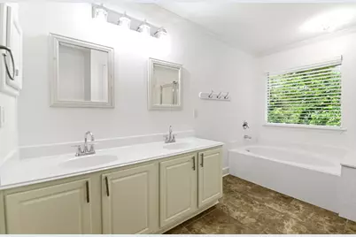 78 N Camellia Grove Circle, The Woodlands, TX 77382 - Photo 21