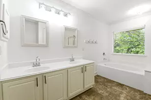 78 N Camellia Grove Cir, The Woodlands, TX 77382 - Photo 21