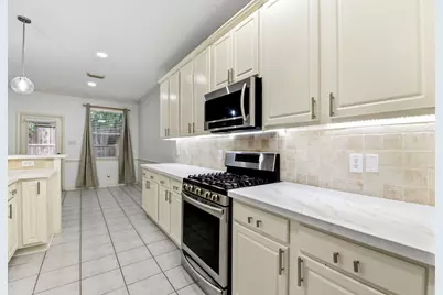 78 N Camellia Grove Circle, The Woodlands, TX 77382 - Photo 13