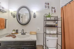 402 8th St, Van Vleck, TX 77482 - Photo 25