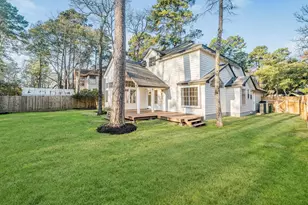 235 S Crimson Clover Cir, The Woodlands, TX 77381 - Photo 3