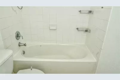 12427 Aubreywood Lane, Houston, TX 77070 - Photo 23