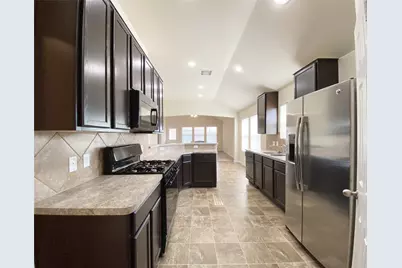 15202 Pecan Landing Drive, Houston, TX 77090 - Photo 5