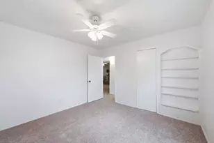 4018 Darlinghurst Dr, Houston, TX 77045 - Photo 19